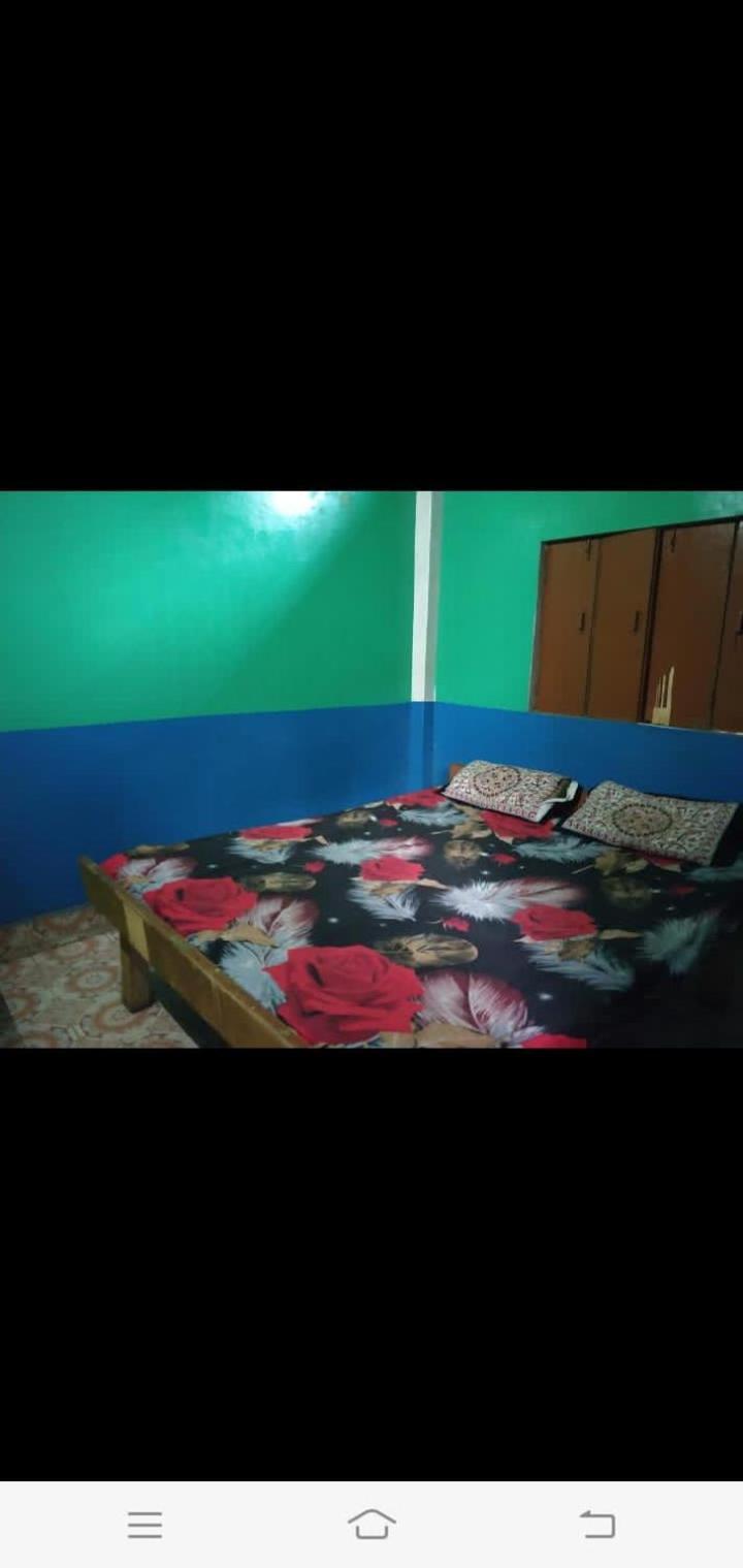 Hotel Yatri Niwas พาราณสี ภายนอก รูปภาพ